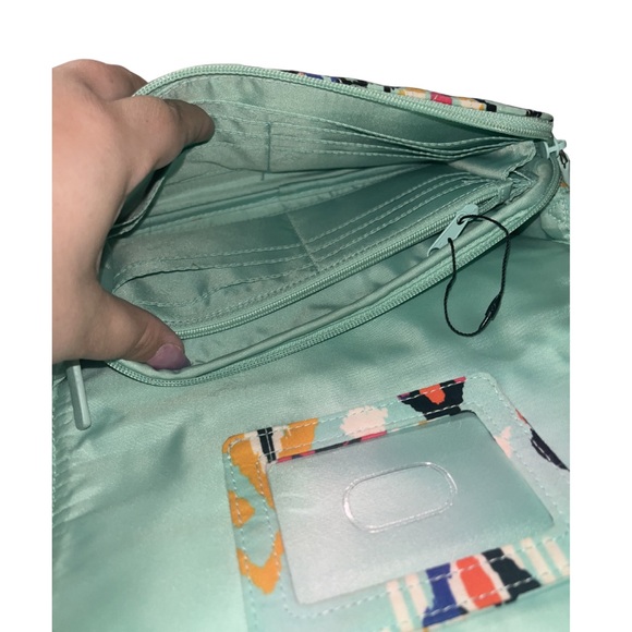 Vera Bradley Turnlock Crossbody Bag – Pueblo Print (Retired) - Picture 4 of 15